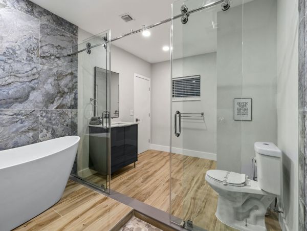 North Miami Beach Luxury Six Bedroom Vacation Rental