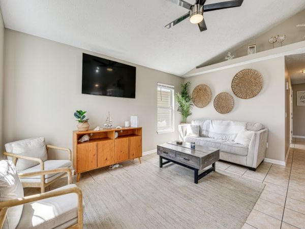 Lovely Panama City Beach 3 Bedroom Vacation Home
