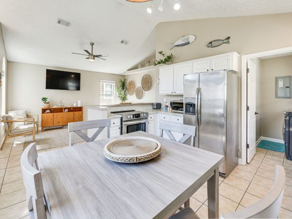 Lovely Panama City Beach 3 Bedroom Vacation Home
