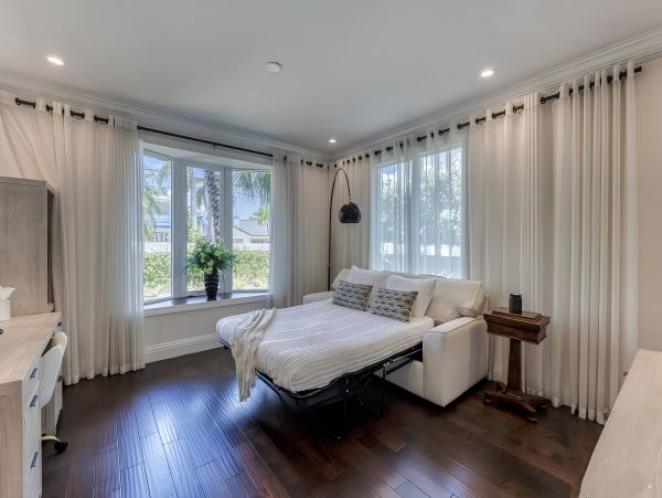 Fort Lauderdale Amazing Vacation Pool Home Sleeps 13