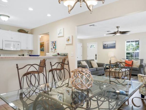 Charming Home with 3 Bedrooms in Panama City Beach