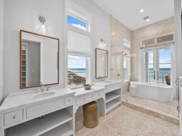 Santa Rosa Beach Vacation Rental: Spacious 9-Bedroom Haven