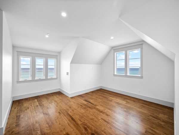 Santa Rosa Beach Vacation Rental: Spacious 9-Bedroom Haven