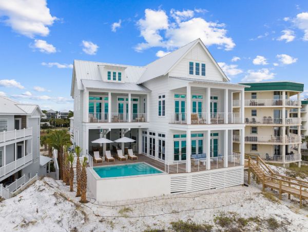 Santa Rosa Beach Vacation Rental: Spacious 9-Bedroom Haven