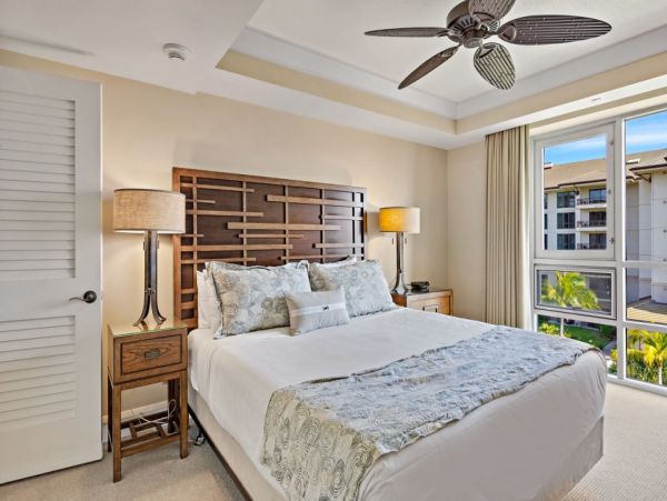 Oceanfront Eight Bedroom Vacation Rental in Kaanapali