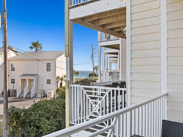 Steps to Beach Destin Vacation Condo Three Bedroom