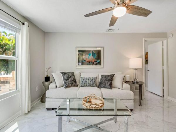 Beautiful Vacation Home in Naples Sleeps 8 Guests