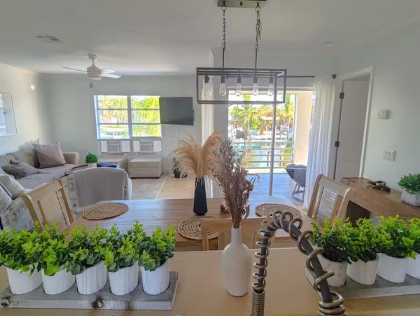 Canal Front Three Bedroom Vacation Rental in Bonita Springs