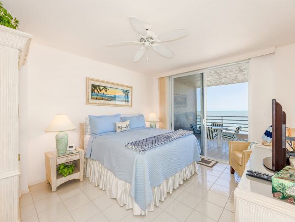 Gulf Front Marco Island Vacation Condo Two Bdr