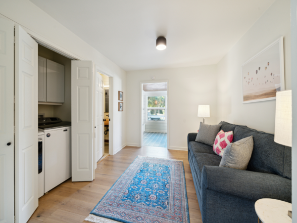 Modern 4 Bedroom Vacation Home in Isle of Palms