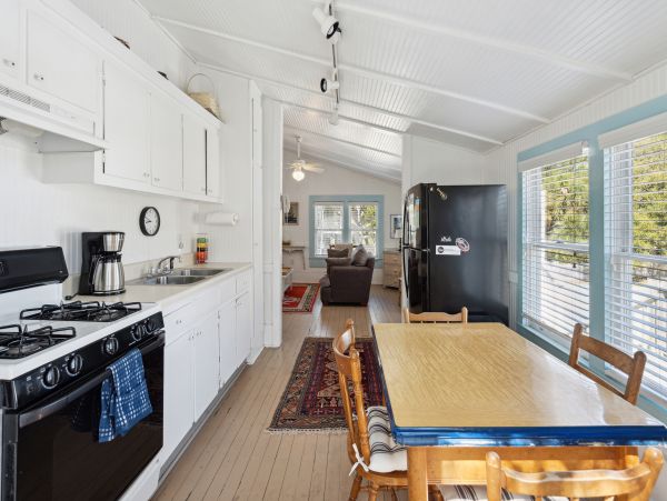 Luxury Four Bedroom Vacation Rental in Folly Beach