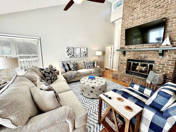 Isle of Palms Vacation Home