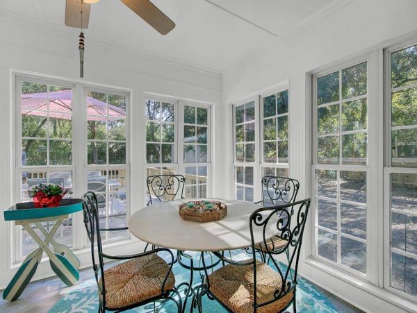Lovely Isle of Palms 4 Bedroom Pool Home