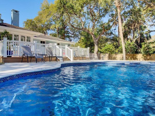Lovely Isle of Palms 4 Bedroom Pool Home