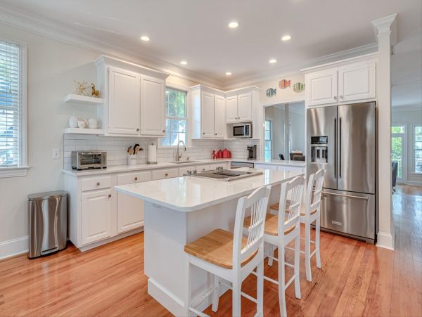Beach Getaway with 3 Bedrooms in Isle of Palms
