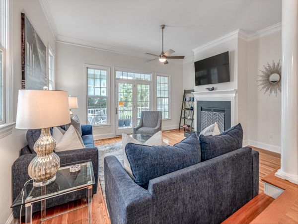 Beach Getaway with 3 Bedrooms in Isle of Palms