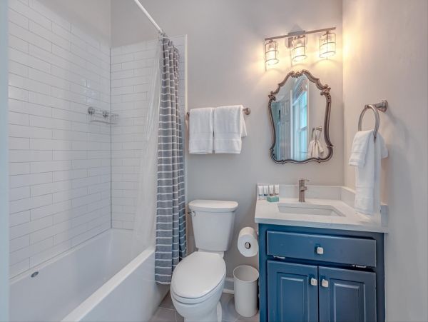 Beach Getaway with 3 Bedrooms in Isle of Palms