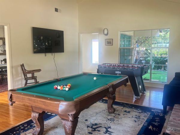 Charming Coastal Retreat: La Jolla Vacation Rental 4 Bedroom