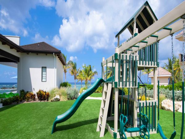 Luxury Cayman Island 7 Bedroom Vacation Rental