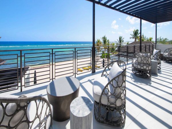 Luxury Cayman Island 7 Bedroom Vacation Rental
