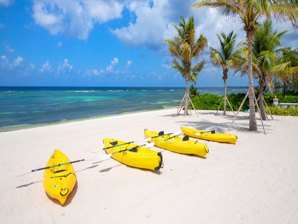 Luxury Cayman Island 7 Bedroom Vacation Rental