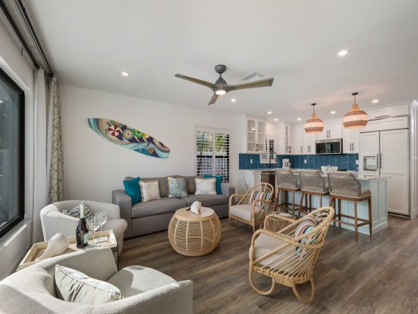 Canalfront Three Bedroom Anna Maria Vacation Rental Home