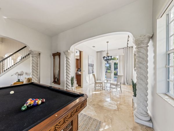 Luxurious Italian- Inspired Waterfront House Rental in Fort Lauderdale