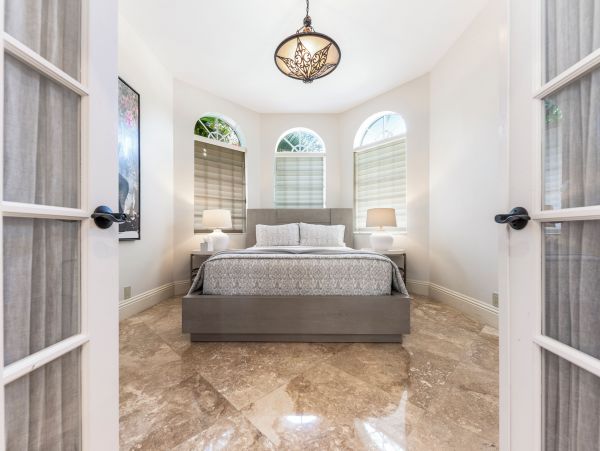 Luxurious Italian- Inspired Waterfront House Rental in Fort Lauderdale