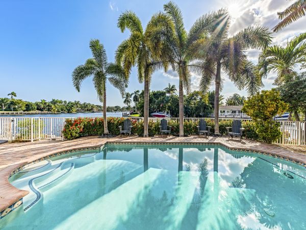 Luxurious Italian- Inspired Waterfront House Rental in Fort Lauderdale