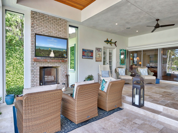 Waterfront Vacation Home with 3 Bedroom, Pool/Spa in Naples