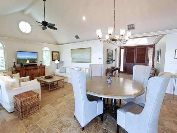 Waterfront Vacation Home with 3 Bedroom, Pool/Spa in Naples