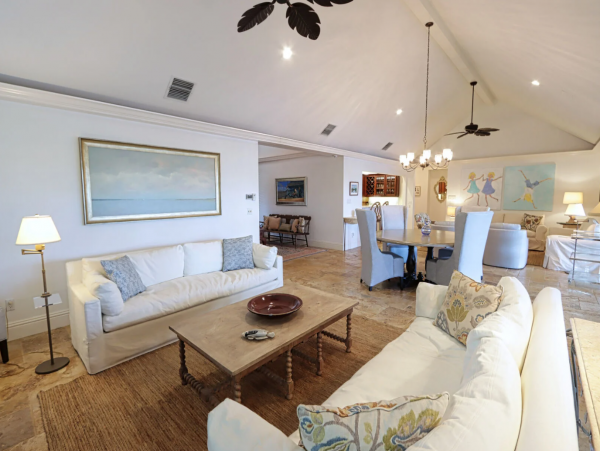Waterfront Vacation Home with 3 Bedroom, Pool/Spa in Naples