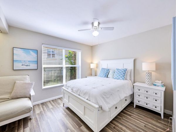 Charming Marco Island 3 Bedroom Pool Home