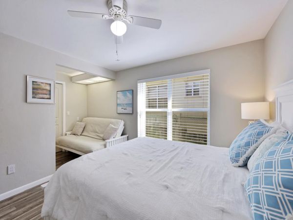 Charming Marco Island 3 Bedroom Pool Home
