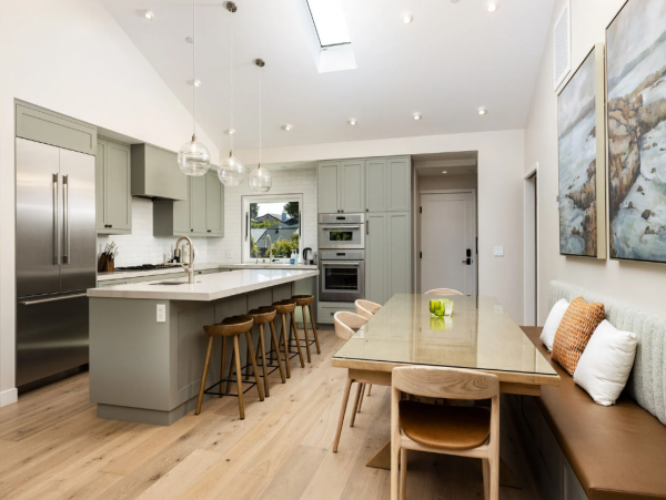 Stunning Four Bedroom Vacation Rental in Santa Barbara