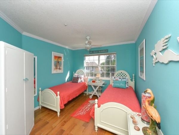 Brachfront Condo with 3 Bedrooms & Full Ocean Views