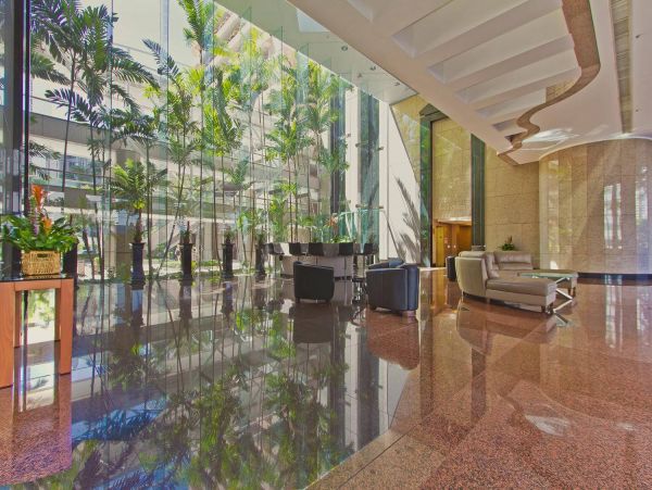 Honolulu Vacation Penthouse Sleeps 8 Guests