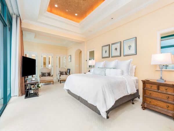 Honolulu Vacation Penthouse Sleeps 8 Guests
