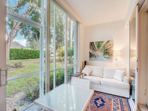 Naples Vacation Condo Sleeps Four Guests