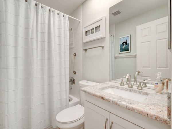 Naples Vacation Condo Sleeps Four Guests
