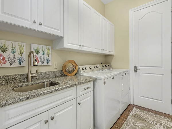 Stunning 10 Bedroom Vacation Home Fort Myers Beach - Two Pools