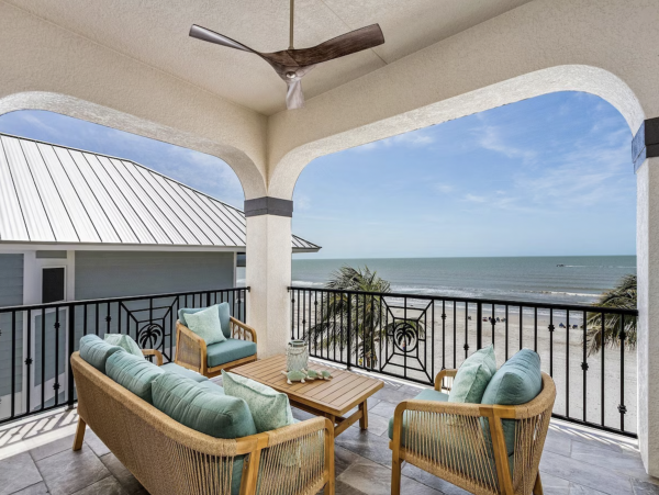 Stunning 10 Bedroom Vacation Home Fort Myers Beach - Two Pools