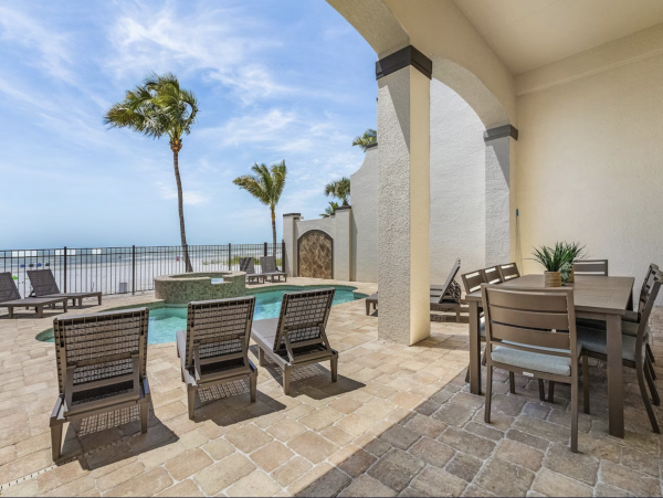 Stunning 10 Bedroom Vacation Home Fort Myers Beach - Two Pools