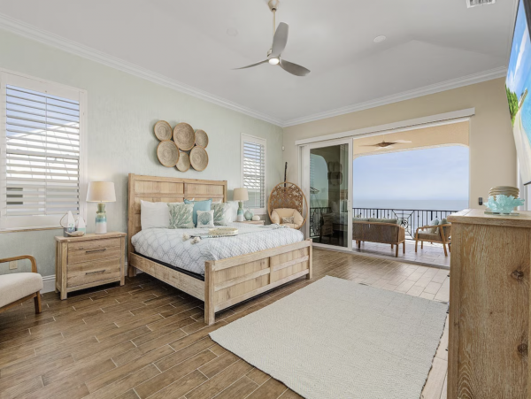 Stunning 10 Bedroom Vacation Home Fort Myers Beach - Two Pools