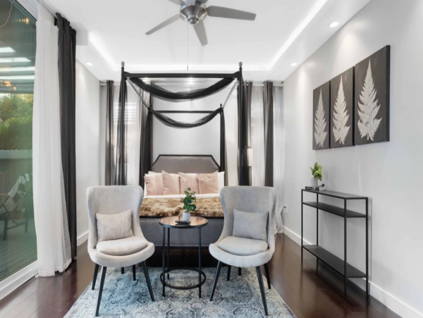 Gorgeous Los Angeles 4 Bedroom Rental Private Pool & Spa