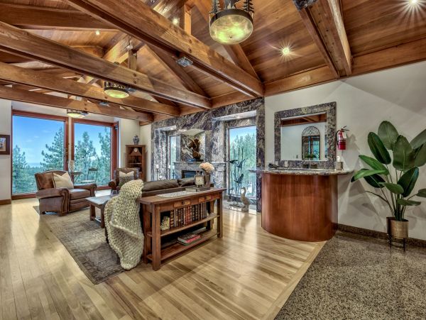Luxury Lake Tahoe Vacation Estate