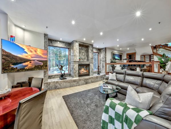 Luxury Lake Tahoe Vacation Estate