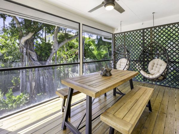 Captiva Vacation Home Four Bedroom