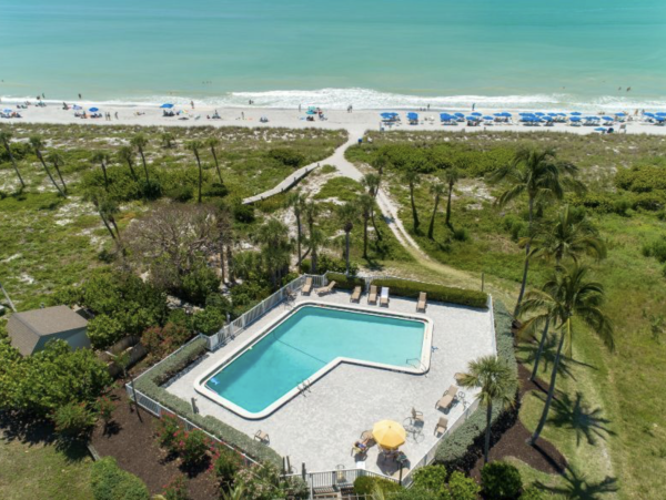 Captiva Island Three Bedroom Ultimate Beachfront Escape