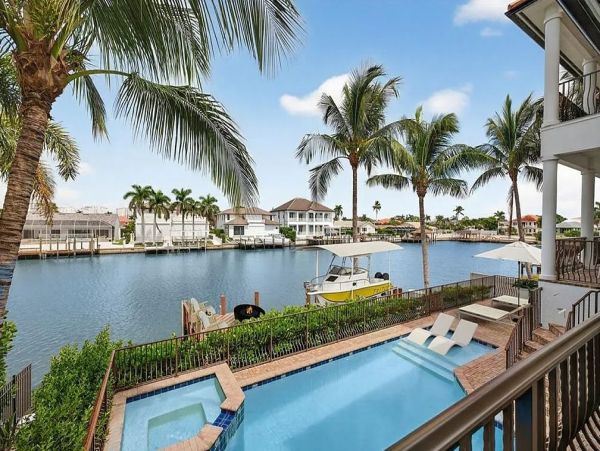 Naples Luxury Vacation Rentals - Gulf Access Waterfront Estate